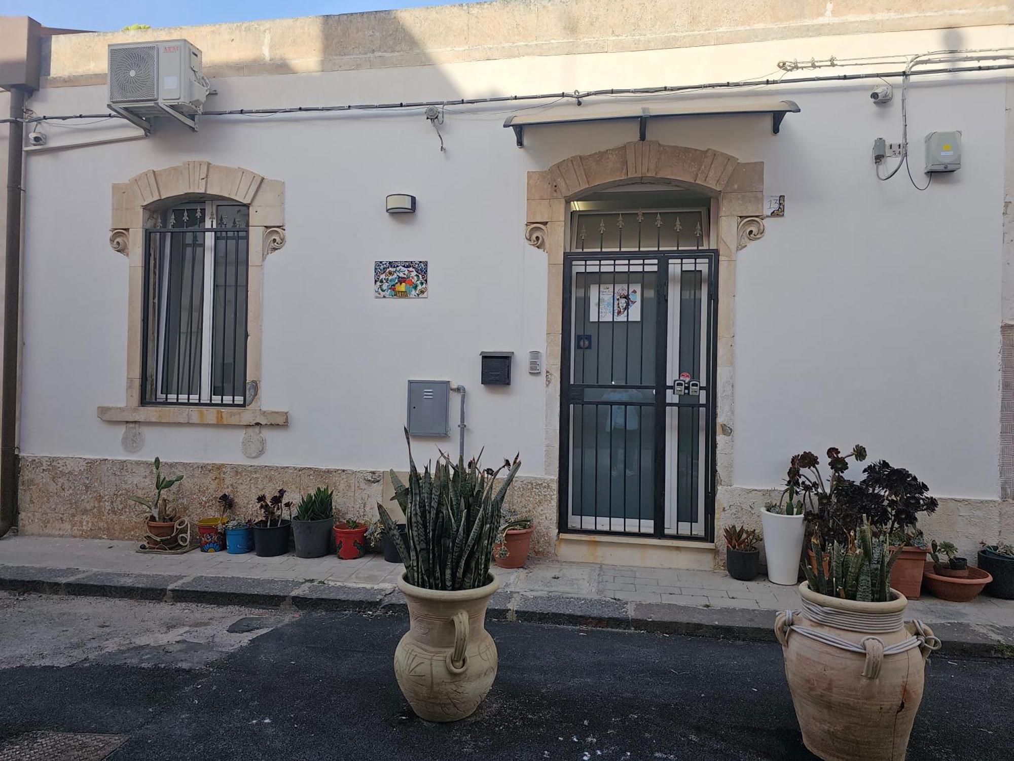 Aparthotel Regina Lucia Casa Vacanze *